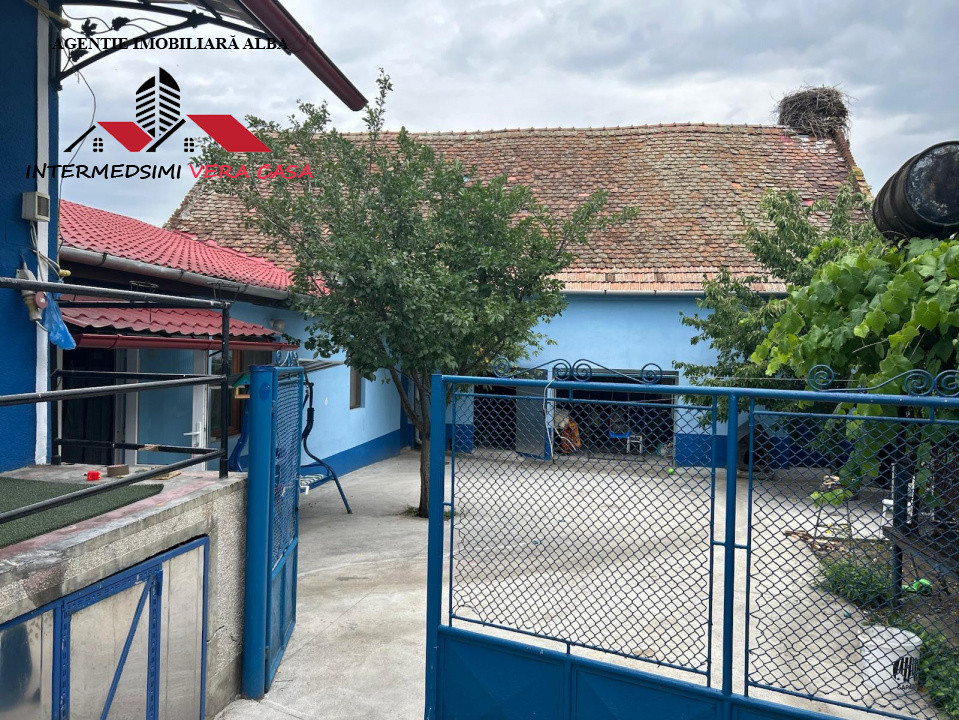 Casa 7 camere de vanzare in Lancram Jud Alba