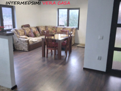 Casa nou 7 camere 3 bai de vanzare in Ampoita Jud Alba
