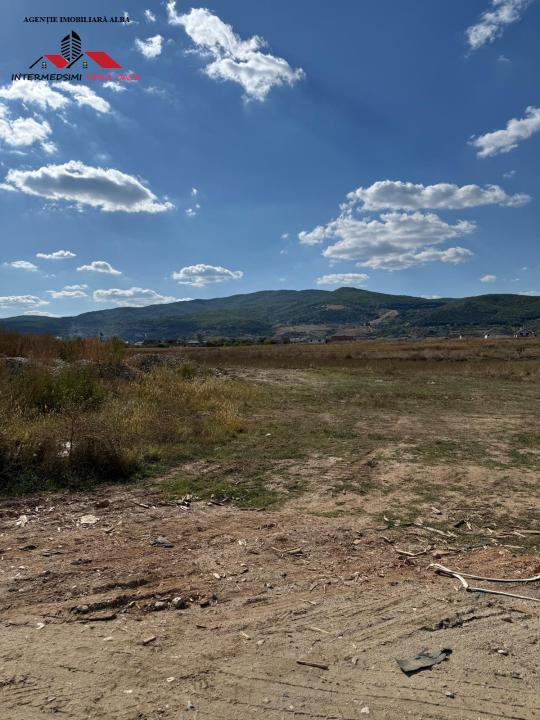 Teren intravilan 391 mp de vanzare in Micesti zona Sesuri