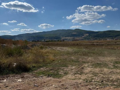 Teren intravilan 391 mp de vanzare in Micesti zona Sesuri