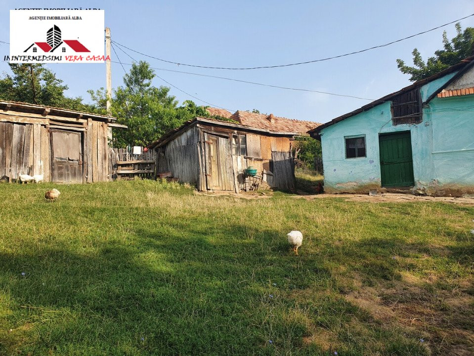 OFERTA! Casa de vanzare cu 5 hectare teren Alba iulia Inuri